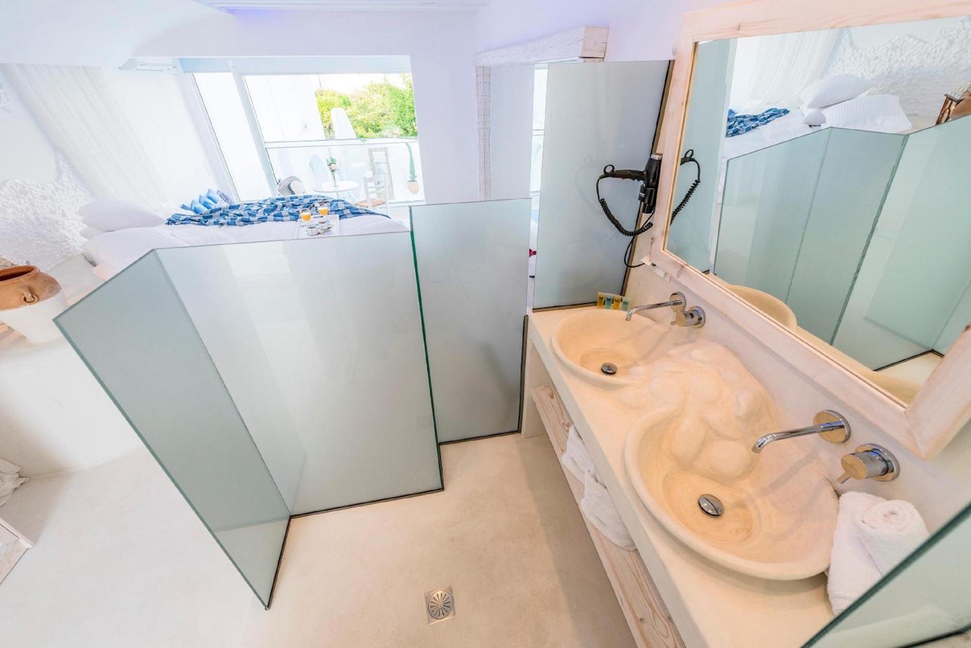 Kouros Home & Suites ファリラキ 部屋 写真